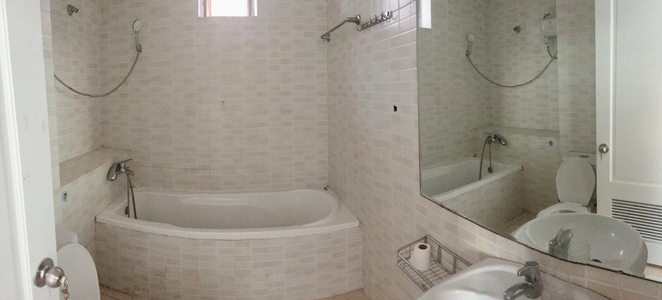 Căn hộ Chung cư Screc Tower, Quận 3 Căn hộ Chung cư Screc Tower tầng 19 diện tích 81m2, đầy đủ nội thất.