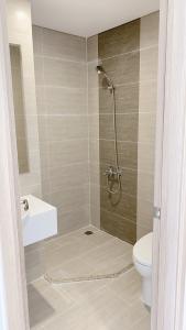 Nhà wc  căn hộ Vinhomes Grand Park Căn hộ Vinhomes Grand Park không có nội thất diện tích 46.5m²