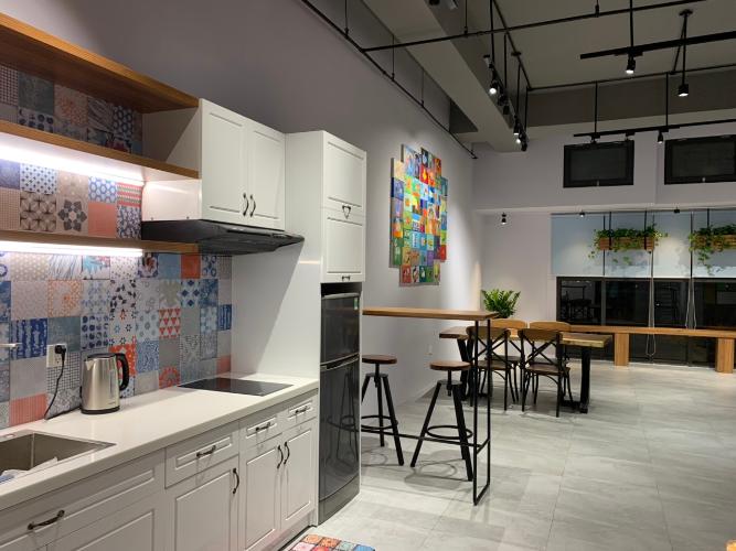 Nhà bếp căn hộ The Sun Avenue Office-tel tầng thấp The Sun Avenue có thiết kế hiện đại, nội thất đầy đủ