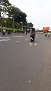 Đường trước đất nền Quận Tân Phú Đất nền hẻm xe hơi rộng 6m đường Bờ Bao Tân Thắng, có sổ hồng riêng.