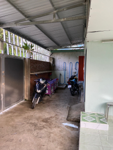 Mặt bằng kinh doanh Quận Thủ Đức Mặt bằng kinh doanh diện tích 200m2, khu dân cư đông đúc.