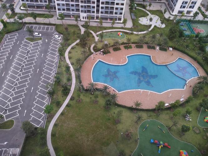 View Vinhomes Grand Park Quận 9 Căn hộ tầng trung Vinhomes Grand Park view thoáng mát, 1 phòng ngủ.