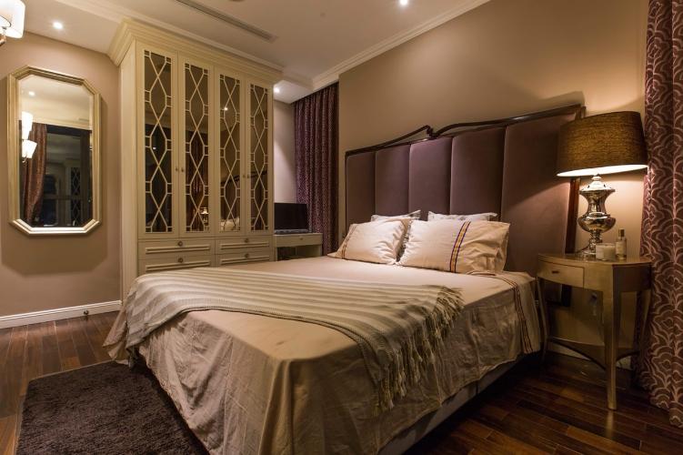 Phòng ngủ căn hộ Vinhomes Golden River Căn hộ Vinhomes Golden River hướng Tây Nam, diện tích 61.4m²