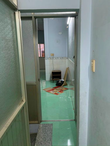 Nhà phố Quận 6 Nhà phố cửa hướng Đông Nam, diện tích 54.2m2 có sổ hồng riêng.