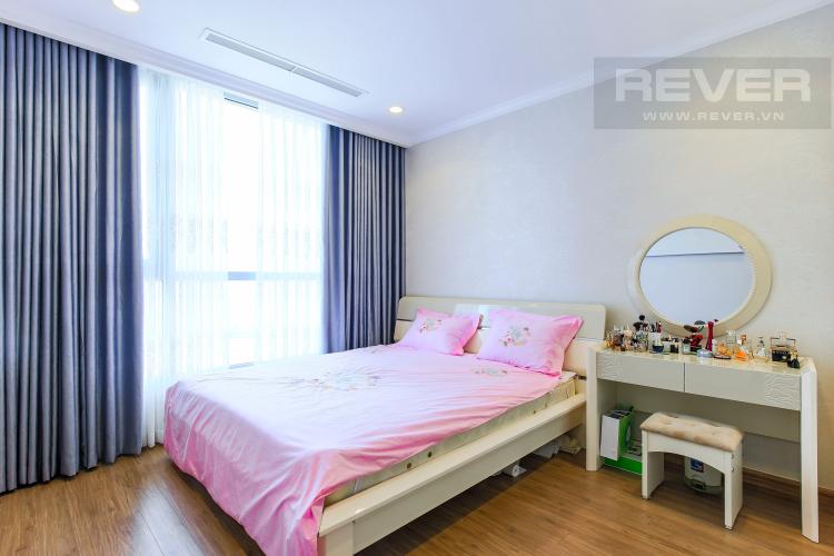 Phòng Ngủ 1 Căn hộ Vinhomes Central Park tầng cao L2, 3 phòng ngủ, nội thất đầy đủ