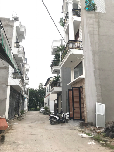 Đường trước đất nền Quận 12 Đất nền diện tích 60m2 vuông đẹp, gần sông Sài Gòn rất thoáng mát.