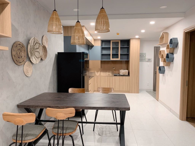 Căn hộ Saigon South Residence, Huyện Nhà Bè Căn hộ tầng 14 Saigon South Residences diện tích 72m2, đầy đủ nội thất.