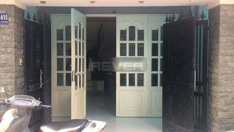 Nhà phố Quận Tân Bình Nhà phố mới sửa kết cấu 1 trệt, 2 lầu kiên cố, khu dân cư hiện hữu.