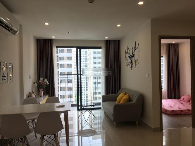 Phòng khách Vinhomes Grand Park Quận 9 Căn hộ Vinhomes Grand Park đầy đủ nội thất, view nội khu hồ bơi.