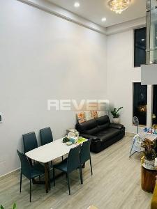 Không gian căn hộ La Astoria, Quận 2 Căn hộ tầng 10 La Astoria có 1 tầng lửng, nội thất cơ bản.