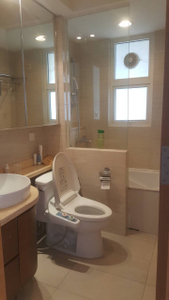 Căn hộ Saigon Pearl, Quận Bình Thạnh Căn hộ Saigon Pearl tầng 29 có 2 phòng ngủ, đầy đủ nội thất.