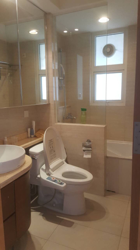 Căn hộ Saigon Pearl, Quận Bình Thạnh Căn hộ Saigon Pearl tầng 29 có 2 phòng ngủ, đầy đủ nội thất.