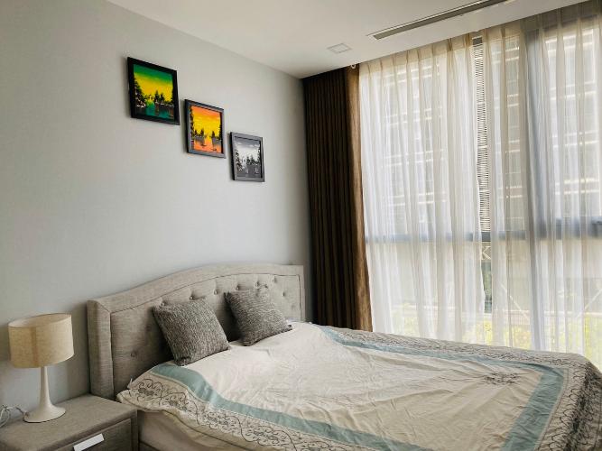 Căn hộ Vinhomes Central Park, Quận Bình Thạnh Căn hộ Vinhomes Central Park cửa hướng Nam, view nội khu yên tĩnh.