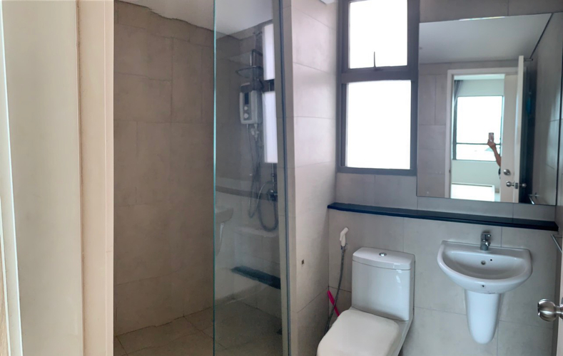 Căn hộ Riviera Point, Quận 7 Căn hộ Riviera Point tầng thấp tiện di chuyển, bàn giao nội thất cơ bản.