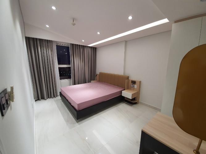 Phòng ngủ Sunrise Riverside Căn hộ Sunrise Riverside ban công đón sáng, view thành phố.