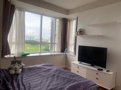 Phòng ngủ căn hộ Sunrise City, Quận 7 Căn hộ Sunrise City tầng 4, có 2 phòng ngủ đón view thoáng mát.