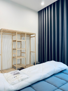 Căn hộ Vinhomes Grand Park, Quận 9 Căn hộ Vinhomes Grand Park tầng 23 cửa hướng Đông Nam, đầy đủ nội thất.