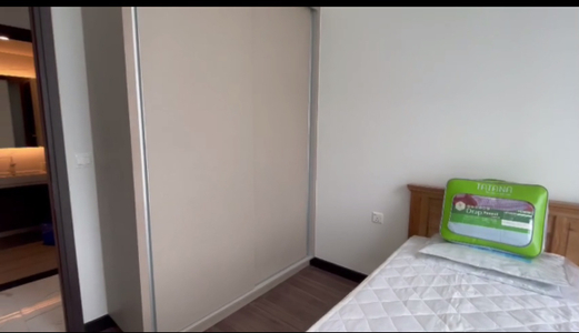 Căn hộ Empire City, Quận 2 Căn hộ Empire City có 2 phòng ngủ, nội thất cơ bản.