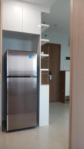 Căn hộ New City Thủ Thiêm tầng 12 diện tích 61m2, nội thất cơ bản.