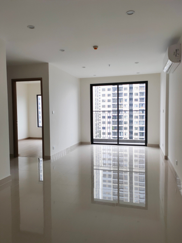 Căn hộ Vinhomes Grand Park hướng ban công đông bắc không có nội thất diện tích 59.1m²
