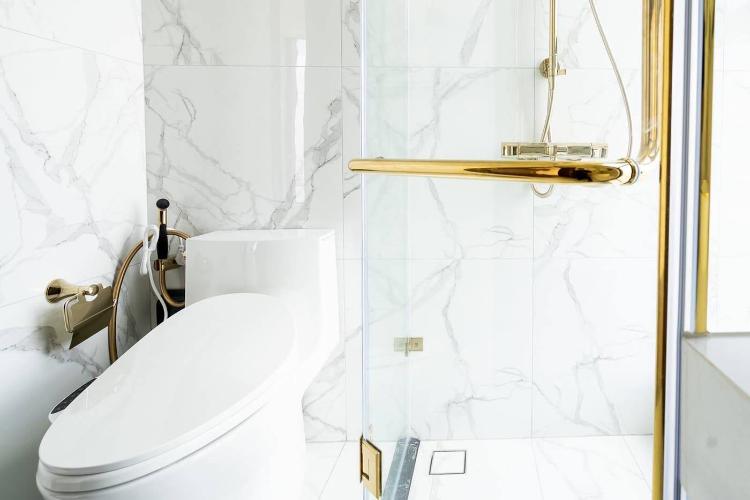 Nhà tắm căn hộ Sunshine City Saigon Căn hộ Sunshine City Sài Gòn tầng trung, view Phú Mỹ Hưng.