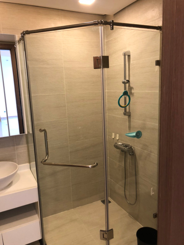 Căn hộ Vinhomes Central Park, Quận Bình Thạnh Căn hộ Vinhomes Central Park tầng 31 diện tích 116m2, đầy đủ nội thất.