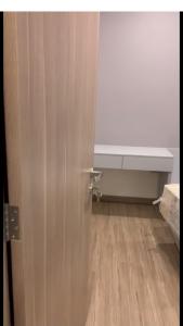 Phòng ngủ Vinhomes Grand Park Quận 9 Căn hộ Vinhomes Grand Park tầng trung, đón view nội khu mát mẻ.