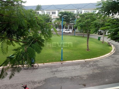 Tiện ích khu biệt thự Quận 9 Biệt thự dự án Merita Khang Điền kết cấu 3 tầng kiên cố, đầy đủ nội thất.