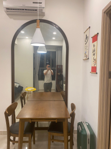 Officetel The Sun Avenue, Quận 2 Officetel The Sun Avenue tầng 18 thiết kế 1 phòng ngủ, đầy đủ nội thất.