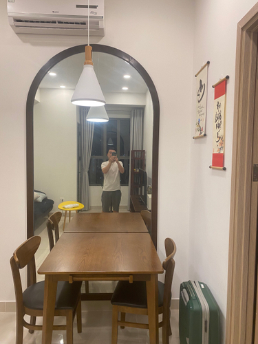 Officetel The Sun Avenue, Quận 2 Officetel The Sun Avenue tầng 18 thiết kế 1 phòng ngủ, đầy đủ nội thất.