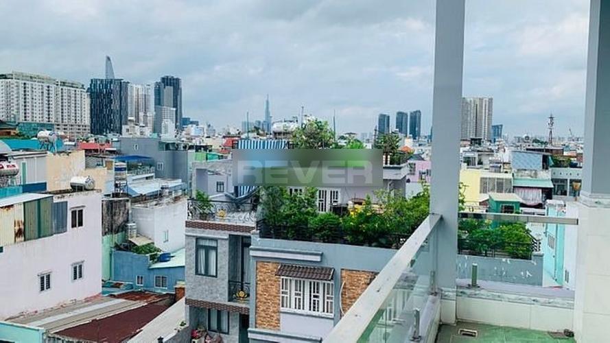 Nhà phố Quận 4 Nhà phố mặt tiền đường số 4, thiết kế 1 trệt 1 lửng 3 lầu view Bitexco.