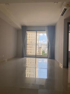 Không gian căn hộ The Tresor, Quận 4 Căn hộ The Tresor tầng 6 cửa hướng Tây Nam, view hồ bơi thoáng mát.