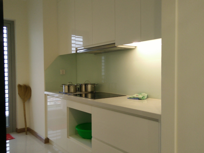 Căn hộ Vinhomes Central Park, Quận Bình Thạnh Căn hộ Vinhomes Central Park tầng 36 diện tích 155m2, đầy đủ nội thất.