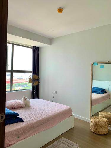 Phòng ngủ River Panorama Căn hộ River Panorama tầng 12A thiết kế 2 phòng ngủ, đầy đủ nội thất.