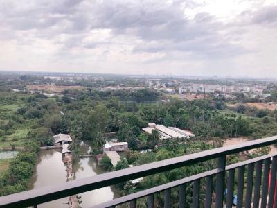 View căn hộ Vinhomes Grand Park Căn hộ Vinhomes Grand Park nội thất cơ bản, ban công hướng Đông Nam.
