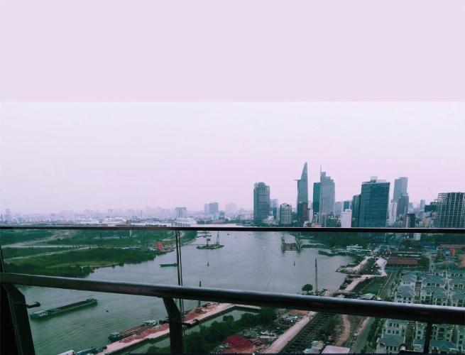 View căn hộ vinhomes Golden River , Quận 1 Căn hộ có 2 phòng ngủ Vinhomes Golden River tầng 21, view sông thoáng mát.