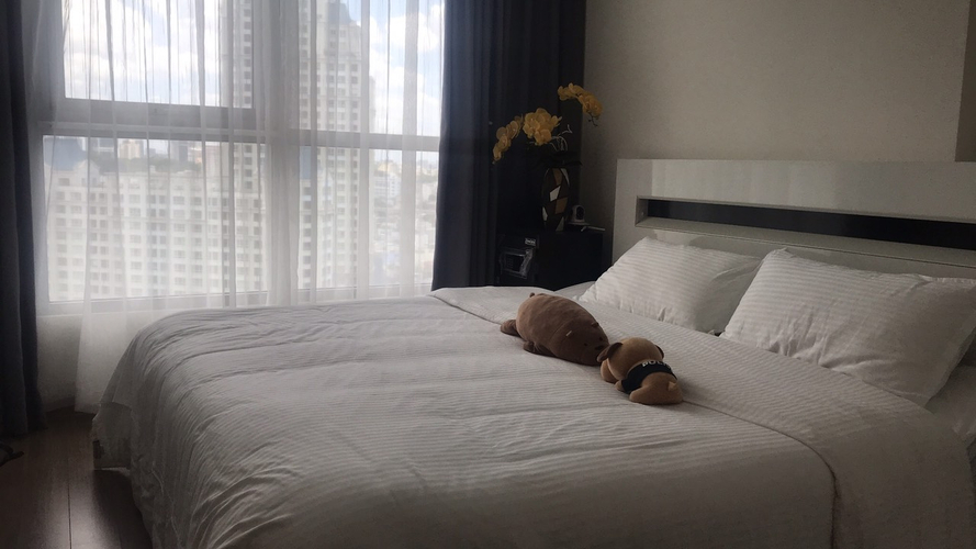 Căn hộ Vinhomes Central Park, Quận Bình Thạnh Căn hộ Vinhomes Central Park tầng 12A thiết kế kỹ lưỡng, có 1 phòng ngủ.