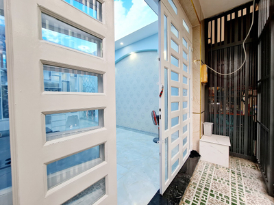 Nhà phố Huyện Nhà Bè Nhà phố KDC Sài Gòn Mới diện tích 52m2, bàn giao nội thất cơ bản.