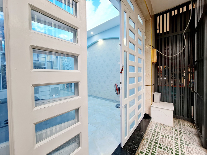 Nhà phố Huyện Nhà Bè Nhà phố KDC Sài Gòn Mới diện tích 52m2, bàn giao nội thất cơ bản.