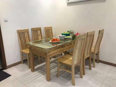 Căn hộ Vinhomes Central Park, Quận Bình Thạnh Căn hộ cao cấp Vinhomes Central Park thiết kế 3 phòng ngủ, đầy đủ nội thất.