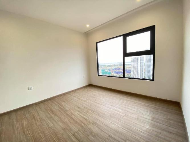 Căn hộ Vinhomes Grand Park hướng Tây Nam, không nội thất. 