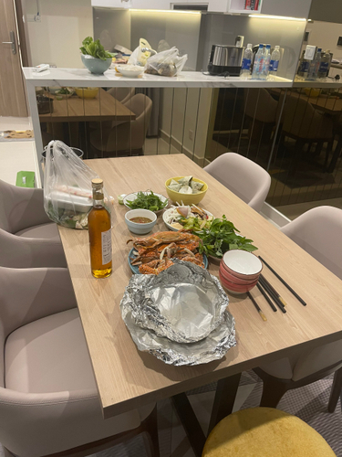 Căn hộ Vinhomes Grand Park, Quận 9 Căn hộ Vinhomes Grand Park thiết kế 2 phòng ngủ, đầy đủ nội thất.