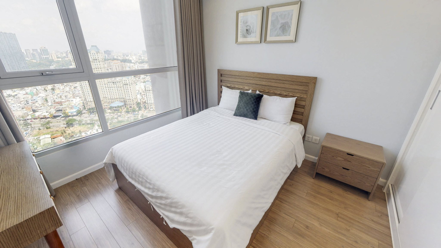 Căn hộ Vinhomes Central Park, Quận Bình Thạnh Căn hộ Vinhomes Central Park tầng 29, view thành phố sầm uất.