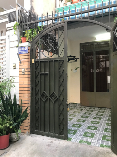 Nhà phố Quận Gò Vấp Nhà phố kết cấu 1 trệt, 1 lầu đúc vuông vắn, khu dân cư hiện hữu.