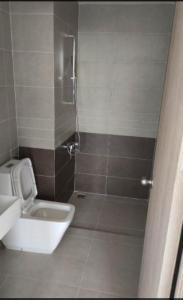 wc OT the sun avenue Office -tel The Sun Avenue nội thất cơ bản, view nội khu