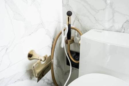 Nhà tắm căn hộ Sunshine City Saigon Bán office-tel Sunshine City Saigon nội thất cơ bản, 2 phòng ngủ.