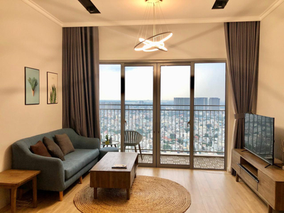 Căn hộ tầng 34 Palm Heights có 3 phòng ngủ, đầy đủ nội thất.