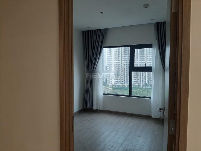 Phòng ngủ căn hộ Vinhomes Grand Park Căn hộ Vinhomes Grand Park nội thất cơ bản, view nội khu.