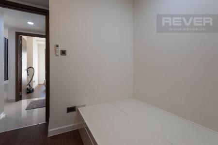 Phòng ngủ Căn hộ SAIGON ROYAL Cho thuê căn hộ Saigon Royal 1PN và 1 phòng đa năng, đầy đủ nội thất, ban công Đông Nam