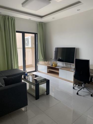 Phòng khách Era Town, Quận 7 Căn hộ Era Town tầng cao, view sông mát mẻ.